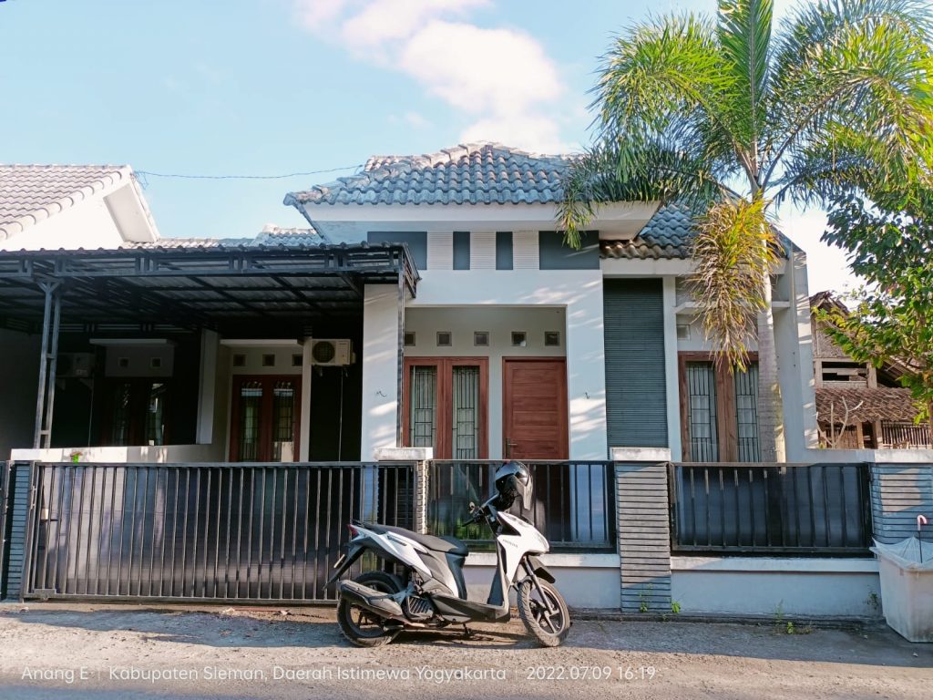 Rumah disewakan di Jl. Magelang