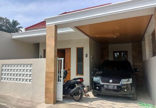 Rumah minimalis siap huni dekat UII