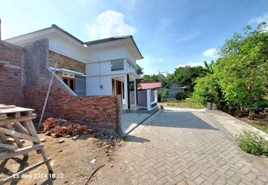 Rumah siap hini dekat Polres Sleman