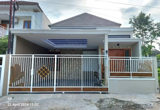 Rumah MEwah Siap huni dalam Perumahan Jakal km 13 dekat UII