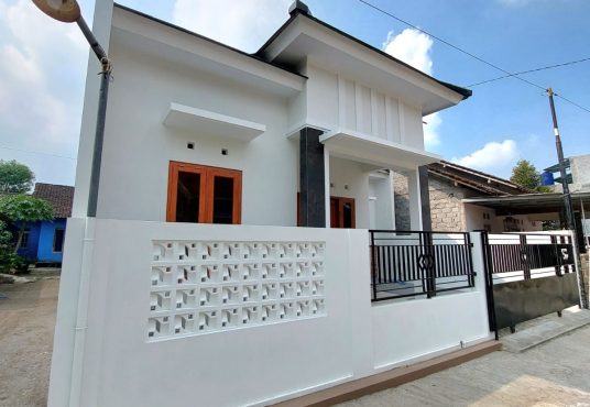 Rumah dijual di Purwomartani dekat fasilitas umum