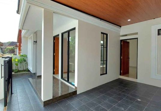 Rumah Baru Siap Huni Modern Istimewa Dekat Budi Mulia Tajem