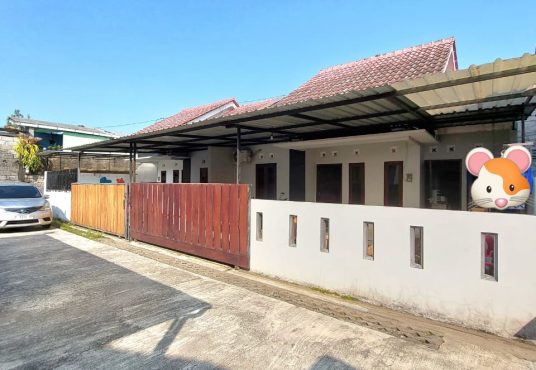 Rumah Minimalis dalam Cluster di Tajem