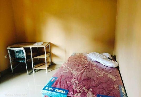 Kost Exclusive jakal km 12 dekat UII