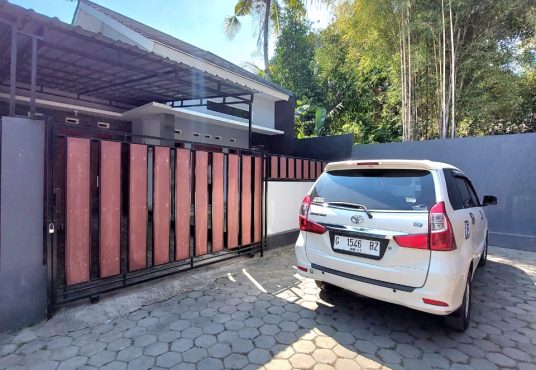 Rumah Minimalis Siap Huni Lingkungan Cluster di Cebongan