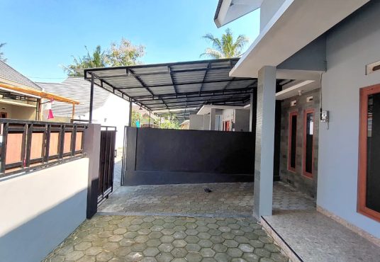 Rumah Minimalis Siap Huni Lingkungan Cluster di Cebongan