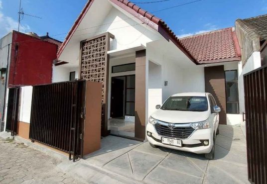 Rumah dijual dekat Kampus UPN Amikom