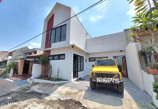 Rumah Baru 2 lantai Mezanin di Condongcatur dekat Kampus UPN