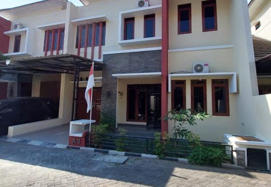 Dijual Rumah di JEC Residence