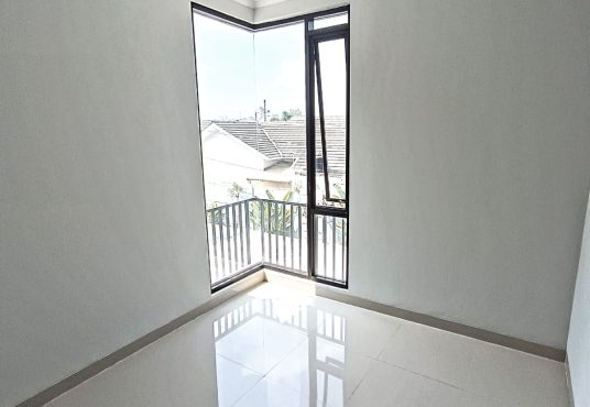 Rumah 2 lantai dalam Perumahan Jl. Palagan km 7 belakang Hyatt