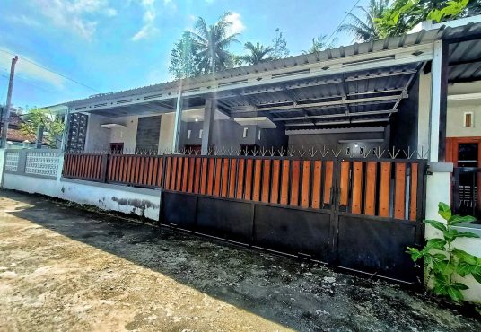 Rumah Minimalis di Cluster Sidorejo Godean