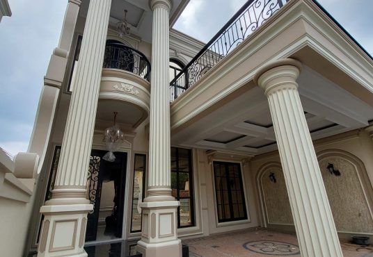 Johar Mansion Banyuraden Gamping Sleman