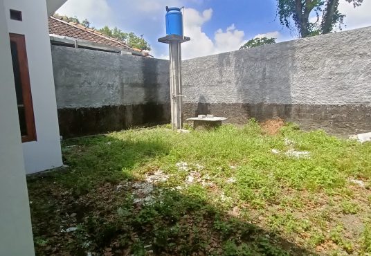 Rumah Minimalis Siap huni Tanah Luas di Tirtomartani Sleman