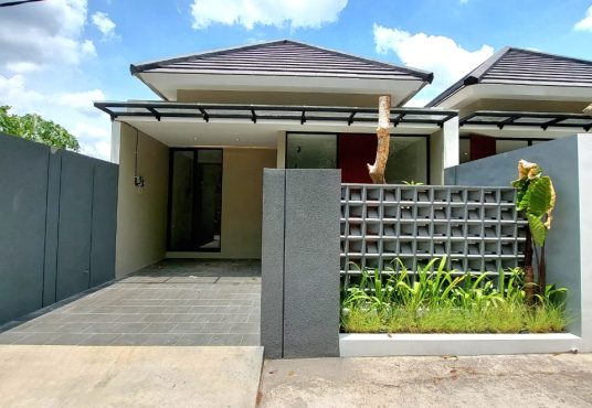 Rumah Cantik Modern Kekinian Dekat Rsud Prambanan