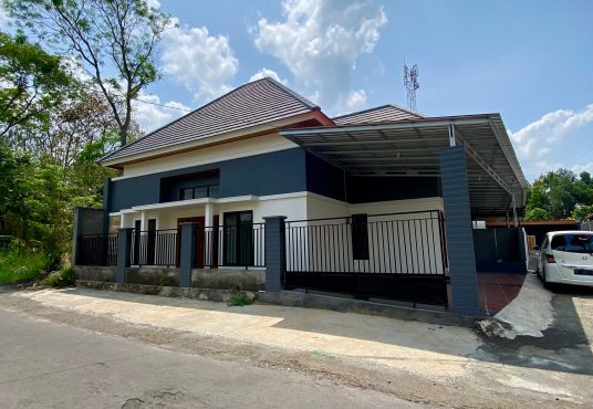 Rumah Jakal km 13 Klidon dekat UII