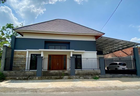 Rumah Jakal km 13 Klidon dekat UII