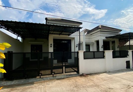 Rumah Baru Siap Huni Jakal km 9 Dekat UGM