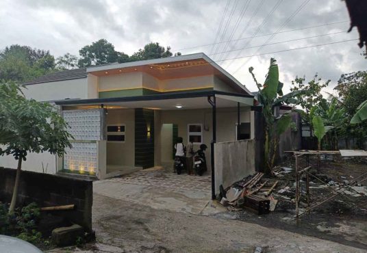 Dijual Rumah Siap huni Jakal km 10 dekat UII dan UGM