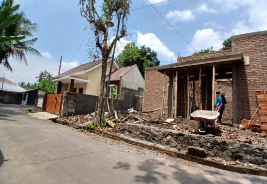 Rumah Baru Sejuk dan Asri Barat Pasar Cebongan