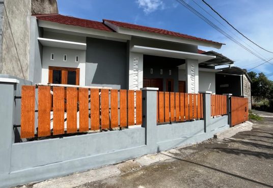 Rumah Baru Siap Huni Sejuk View Sawah di Berbah