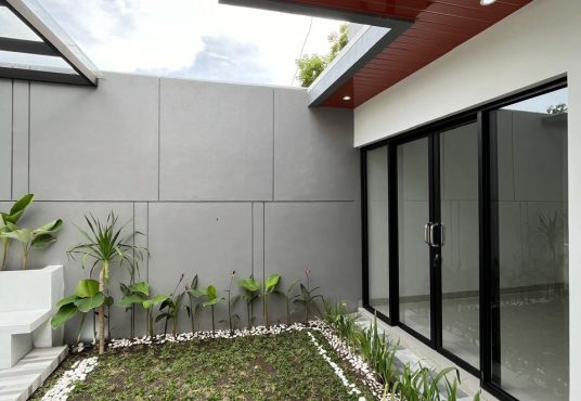 Rumah Modern Siap Huni dekat Kampus UII