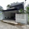 Rumah Modern Kontemporer dekat SD Model