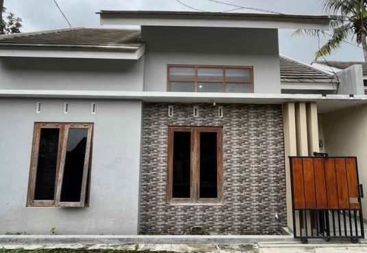 Rumah 2 lantai Siap Huni dekat UII