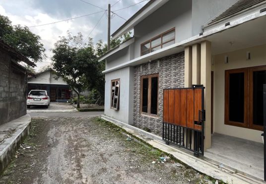 Rumah 2 lantai Siap Huni dekat UII