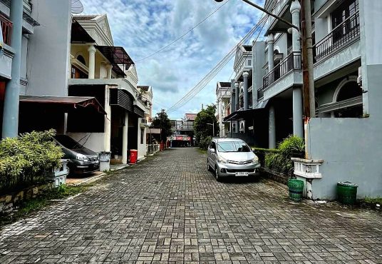 Rumah Mewah Klasik dengan Private Pool dkt RSA UGM