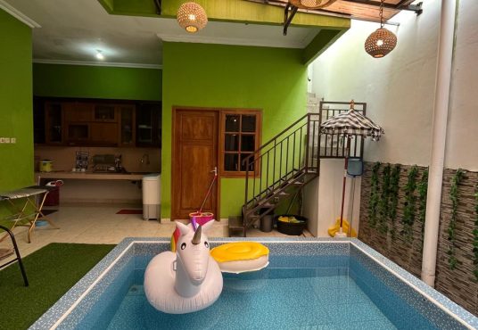 Rumah Mewah Klasik dengan Private Pool dkt RSA UGM