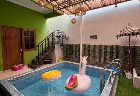 Rumah Mewah Klasik dengan Private Pool dkt RSA UGM