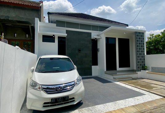 Rumah Siap Huni dekat UII Jakal