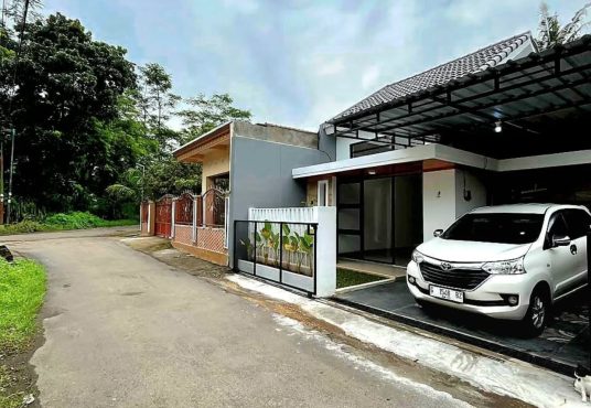 Rumah Minimalis Modern di Tirtoadi Mlati Sleman