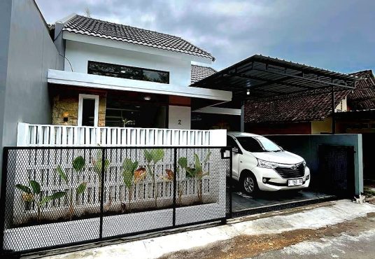 Rumah Minimalis Modern di Tirtoadi Mlati Sleman