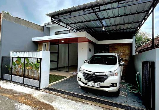 Rumah Minimalis Modern di Tirtoadi Mlati Sleman