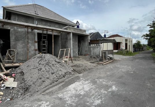 RUmah Mewah Industrialis dekat SD Model