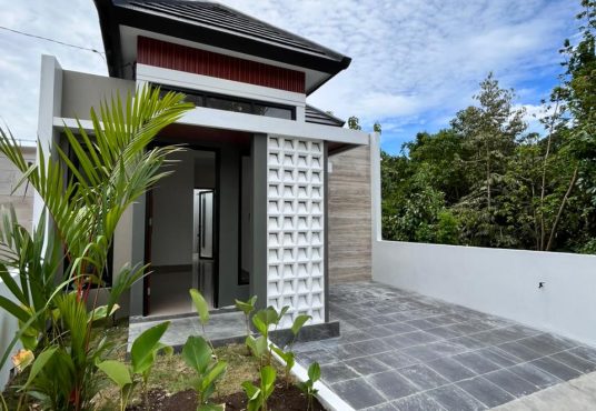 Rumah Baru Cantik Limasan Modern dekat Polres Sleman