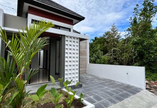 Rumah Baru Cantik Limasan Modern dekat Polres Sleman