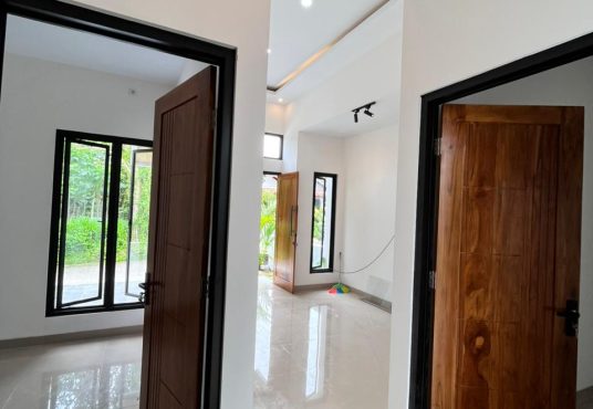 Rumah Baru Cantik Limasan Modern dekat Polres Sleman