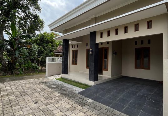 Rumah Baru Siap Huni Cluster Purwomartani