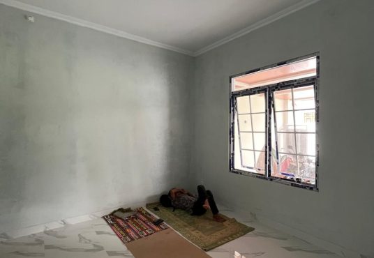 Rumah Mewah 2 Lantai Modern Dekat Budi Mulia