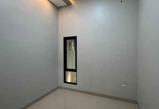 Rumah baru limasan Modern dekat Kampus UII