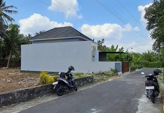 Rumah Modern Minimalis dekat RSUD Sleman