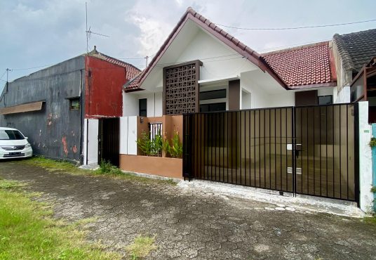 Rumah Cantik Siap huni di Gebang Baru utara Kampus UPN