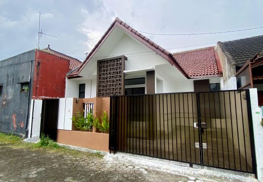 Rumah Cantik Siap huni di Gebang Baru utara Kampus UPN