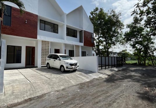 Rumah 2 Lantai Scandinavian utara Jogjabay