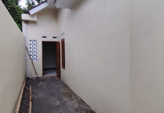 Rumah Baru Siap Huni di Seyegan