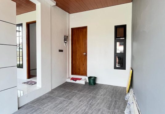 Rumah Baru Siap Huni Scandinavian di Perumahan Minomartani