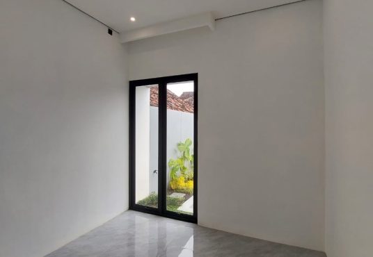 Rumah Cantik Modern dekat Sleman City Hall