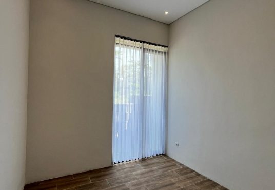 Rumah Cantik Modern Minimalis dekat Kampus UII